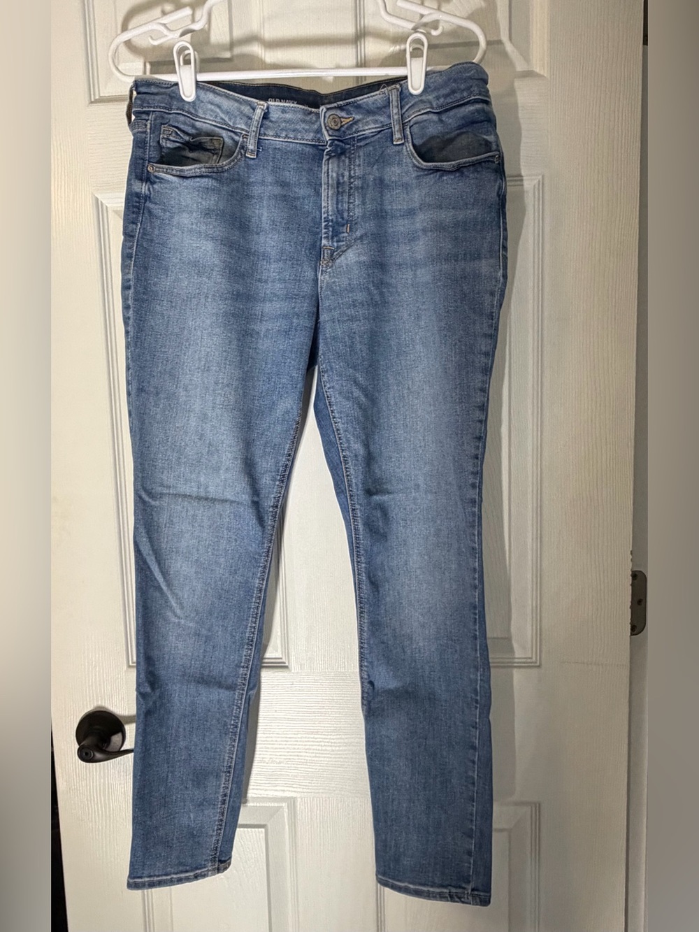 Old Navy Size 12 Rockstar Super Skinny Jeans